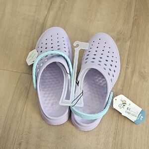 Joybees Kids Lavender Clogs Size 4 Or 2